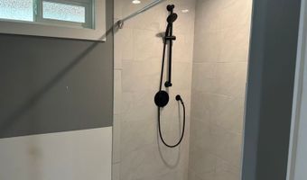 711 1ST St, Brookings, OR 97415