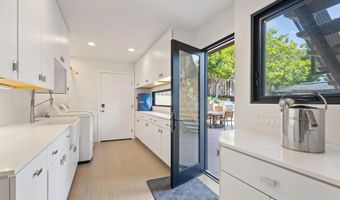 2709 Unicornio St, Carlsbad, CA 92009