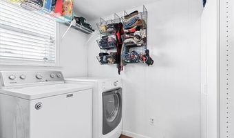 14903 Harrison Ave, Allen Park, MI 48101