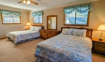 238 Lakeview Dr, Almond, NC 28702