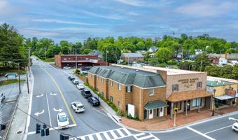329 W Main St, Abingdon, VA 24210