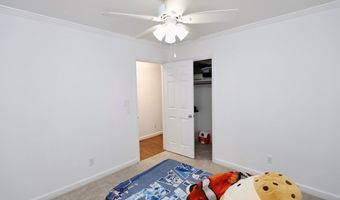 805 Mcrae Rd, Camden, SC 29020