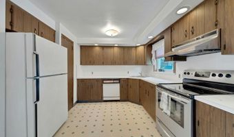 34 Berkeley Ave, Belleville, NJ 07109