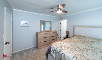 515 5th St, Benton, LA 71006