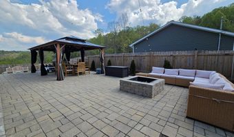 653 Sullivan Rd, Beaver, WV 25813