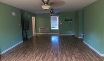 923 PARKWAY Dr, White Hall, AR 71602