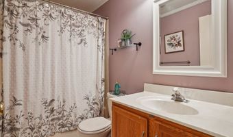 13 Birchwood Rd, Bedminster, NJ 07921