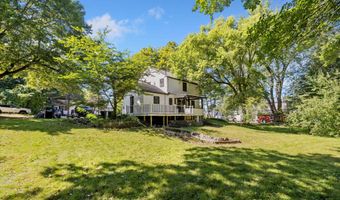 110 Gill St, Auburn, ME 04210