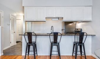 10 Augusta Dr 9, Alloway, NJ 07462