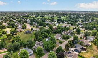 10607 56th St NE, Albertville, MN 55301