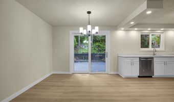 6423 SE HULL Ave, Milwaukie, OR 97267