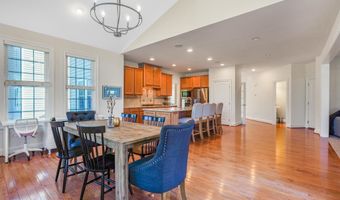 41443 CARRIAGE HORSE Dr, Aldie, VA 20105