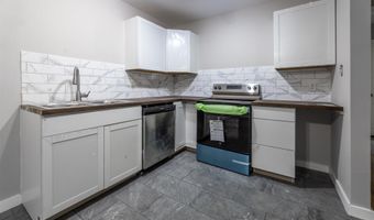 428 PINE Ln, Anniston, AL 36206