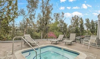 7504 Parkway Dr 100, La Mesa, CA 91942