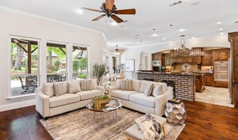14907 Lake Forest Dr, Addison, TX 75254