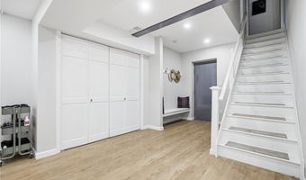 4206 Wembleton Dr, Allison Park, PA 15101