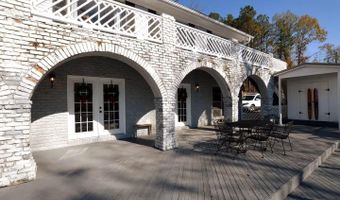 992 CLEAR CREEK Dr, Alpine, AL 35014