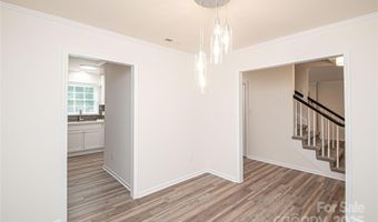 7111 Sythe Ct, Charlotte, NC 28226