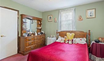 22 Parsons Ave, East Providence, RI 02914