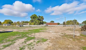 8 James Sanchez Ln, Belen, NM 87002