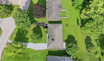 734 Knollwood Dr, Ashtabula, OH 44004