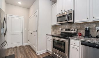 7080 Fringe Flower Dr 18, Austell, GA 30168