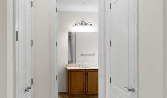 1915 TOWNE CENTRE Blvd #306, Annapolis, MD 21401