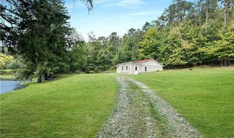 5696 Steubenville Rd SE, Amsterdam, OH 43903