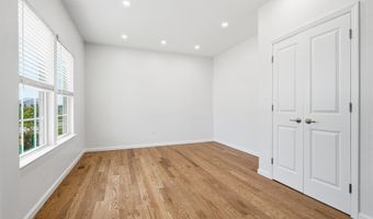 5 Adrift Ave, Barnegat, NJ 08005