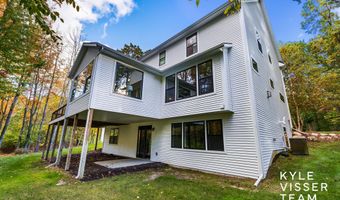 7787 S Gracemoor Ct SE, Alto, MI 49302