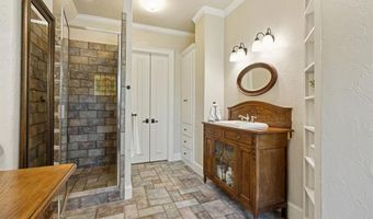 14820 Bellbrook Dr, Addison, TX 75254