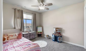 2714 NW 23rd St, Ankeny, IA 50023
