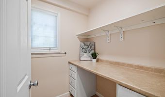 2503 SUMMIT Dr, Cheyenne, WY 82009