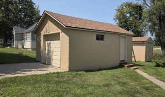 1212 10th St, Auburn, NE 68305