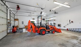 36608 N 140 Pr NW, Benton City, WA 99320