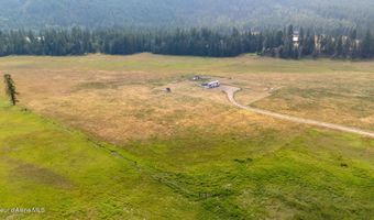 4289 Paradise Valley Rd, Bonners Ferry, ID 83805
