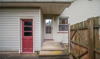 1774 Laurie Dr, Austintown, OH 44511