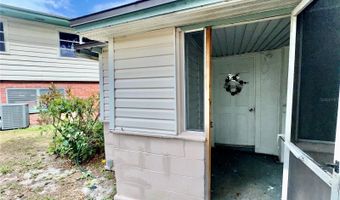 302 LUNA Rd, Auburndale, FL 33823