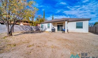 2105 Hillcrest St, Carlsbad, NM 88220