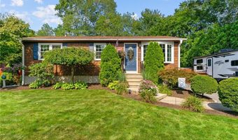 72 Winifred Ave, Warwick, RI 02889