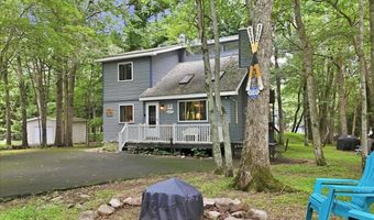 15 Masters Trl, Albrightsville, PA 18210
