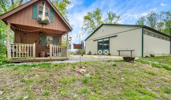 8272 WOODBINE Rd, Airville, PA 17302