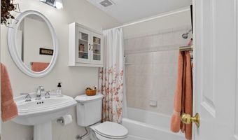 5470 Shenandoah Dr, Chubbuck, ID 83202