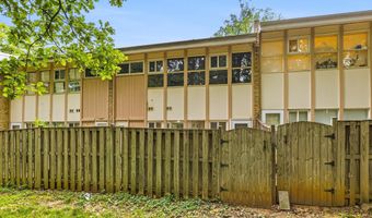 4471 FOREST GLEN Ct, Annandale, VA 22003
