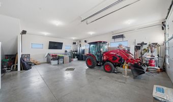 18228 London Ave, Beatrice, NE 68310