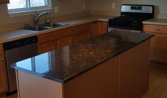 2270 Hickory Point Dr, Ann Arbor, MI 48105