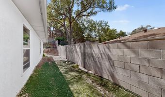 2704 Palo Alto Dr NE, Albuquerque, NM 87112