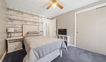 26 City View Pkwy, Johnston, RI 02919