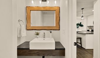 1739 D St NE, Washington, DC 20002