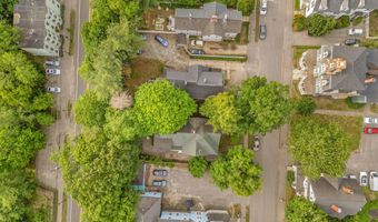 21 Laurel Ave, Auburn, ME 04210